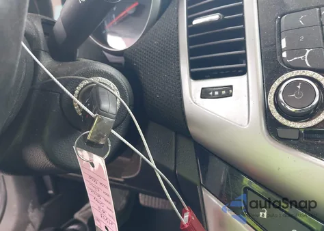 2013 Chevrolet Cruze 1Lt Auto из США, поврежденный, VIN 1G1PC5SB8D7253588